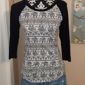 Rue 21 Elephant Print Raglan Soft Tee Shirt XS
